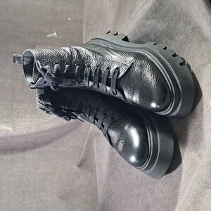 L'Intervalle Sainz Black Leather Chunky Platform Combat Boots VG+ EU 40 US  9